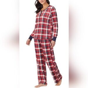 Nautica velvet fleece plaid pajamas set
